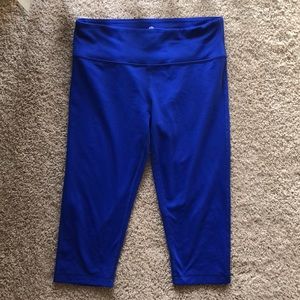 90 Degree Reflex Magic Blue Crop Leggings